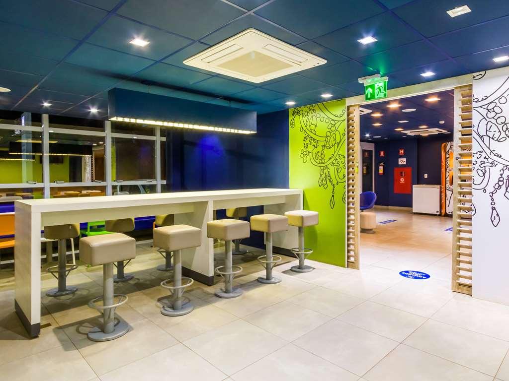 Ibis Budget Sertãozinho מסעדה תמונה